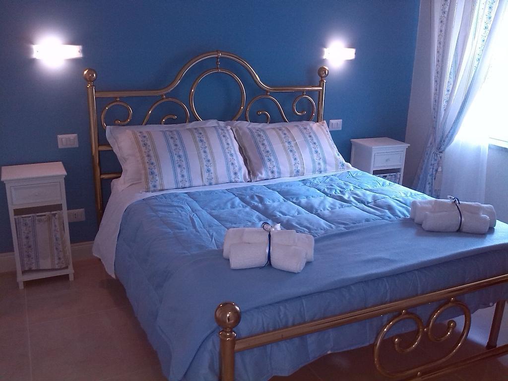 Fontana Vecchia Bed & Breakfast Atina Bilik gambar