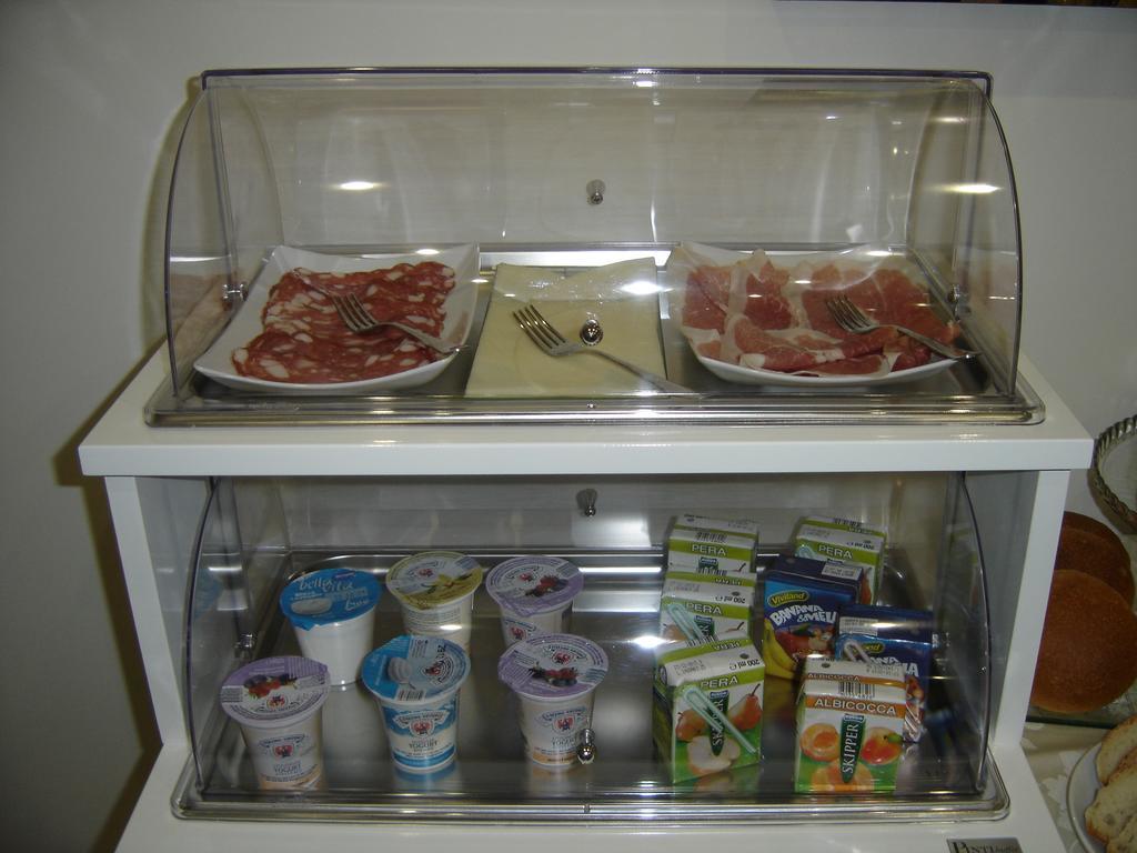 Fontana Vecchia Bed & Breakfast Atina Luaran gambar